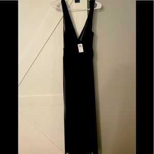 NWT Windsor mesh jumpsuit with skirt overlay size large